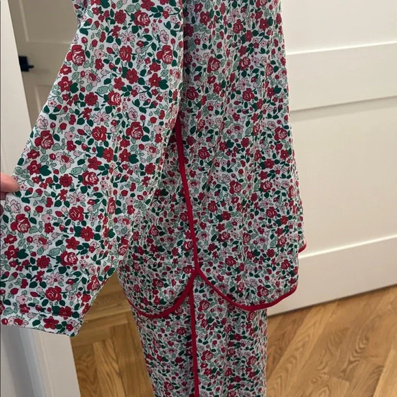 LAKE Floral Print Women's Pajama Set - Picture 4 of 9